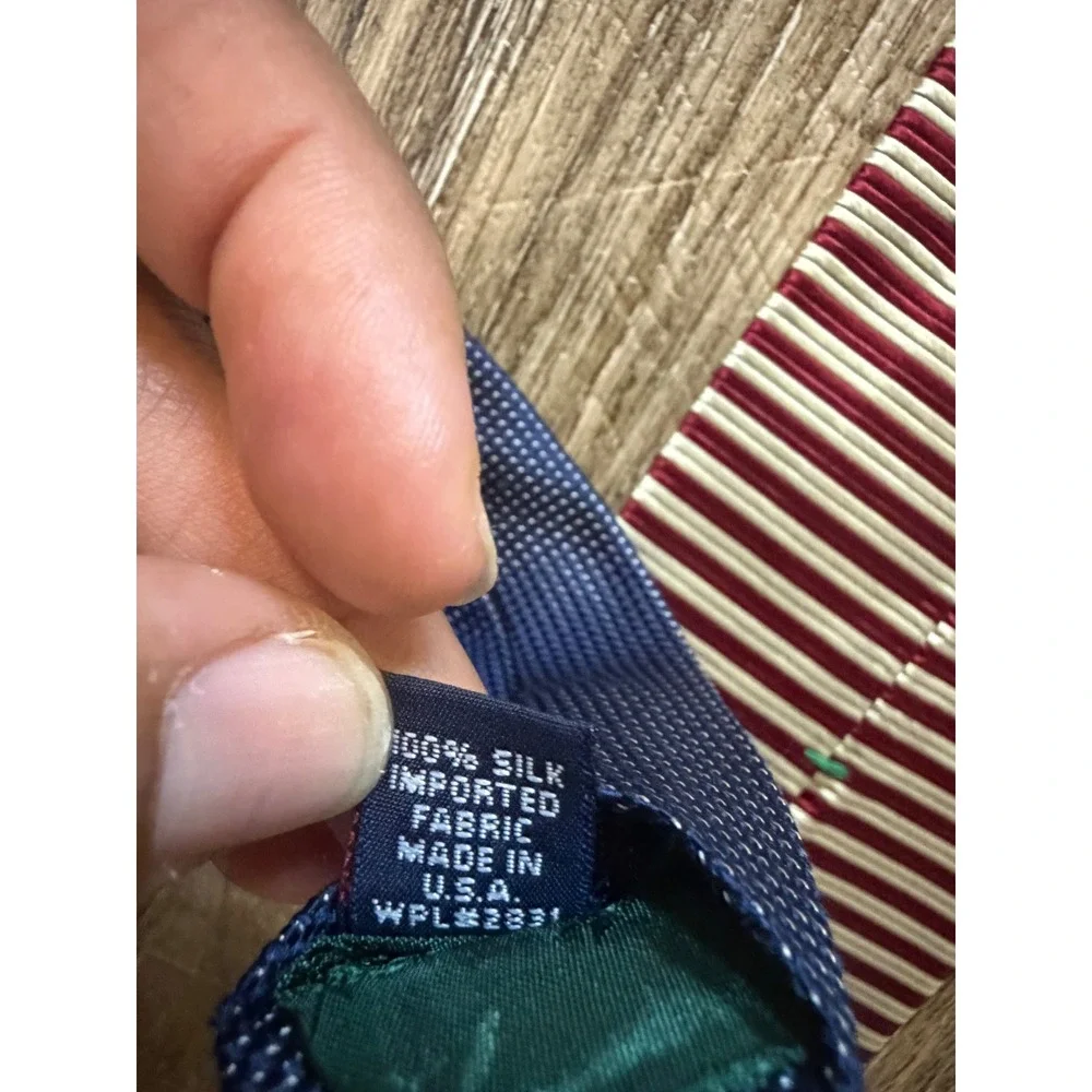 Tommy Hilfiger Mens Silk Tie Burgundy Cream Striped Navy Blue USA Made OS